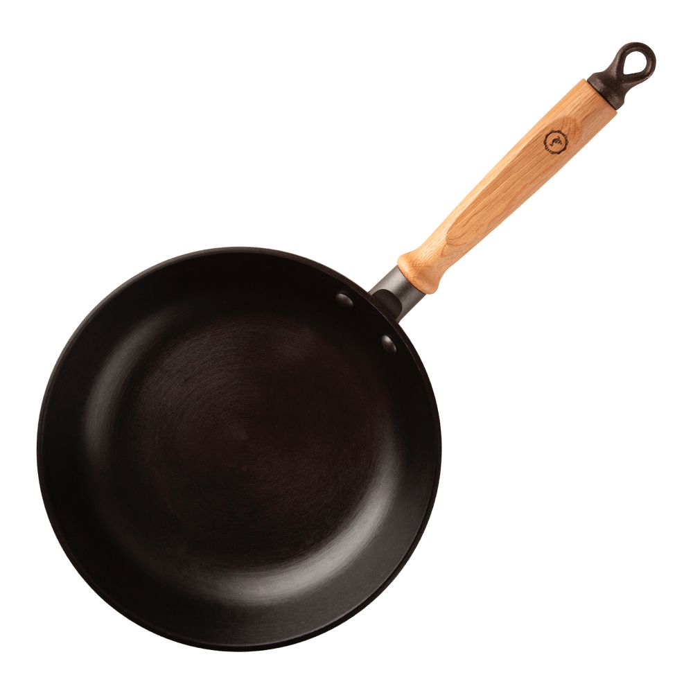 Stekpanna i lättviktsgjutjärn från Anders Petter Stenfors på 28 cm.